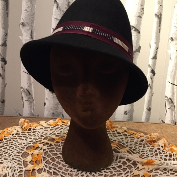 Vince Camuto Accessories - Vince Camuto Tied Panama Hat size 0/S T/U